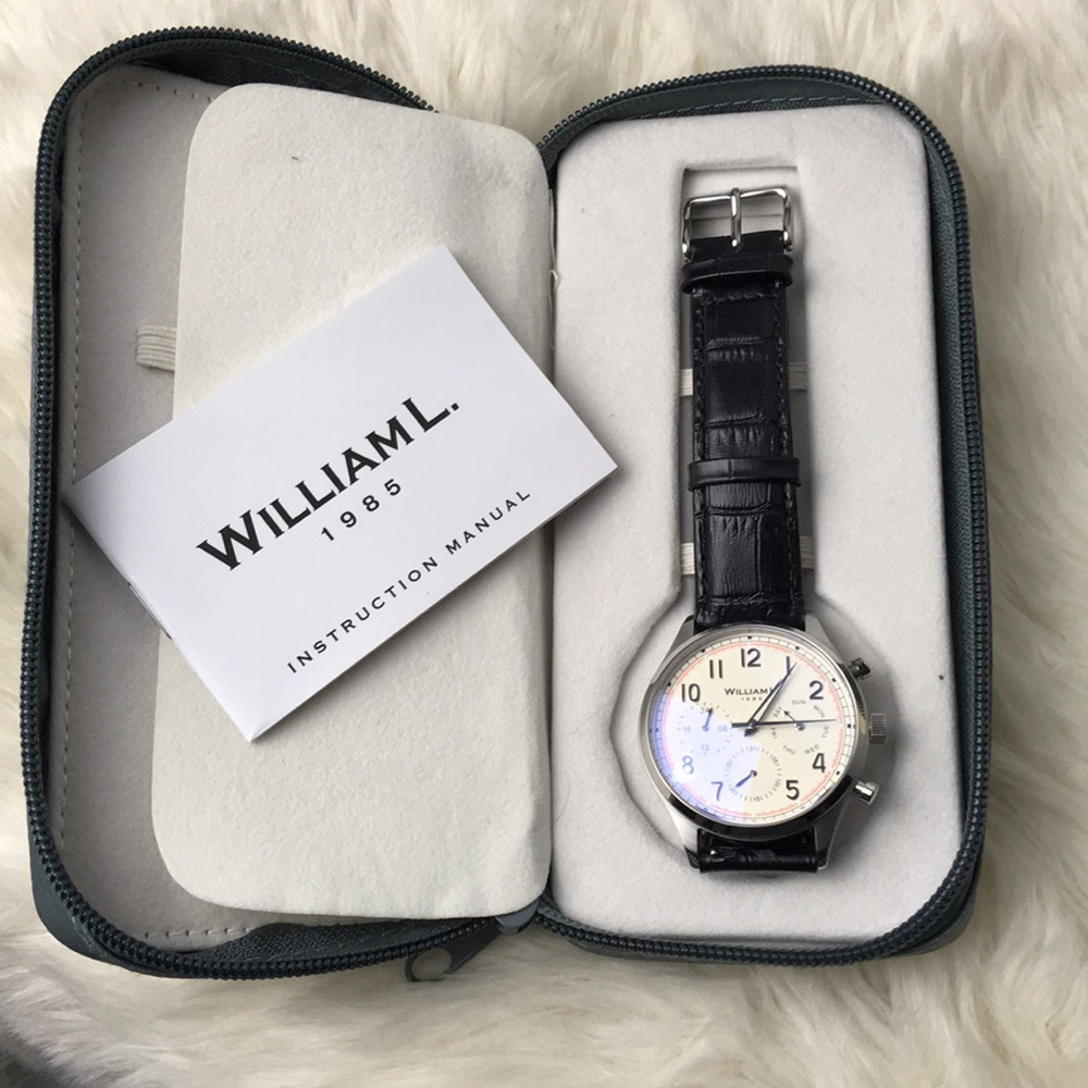 Men’s William L chronograph wristwatch white dial